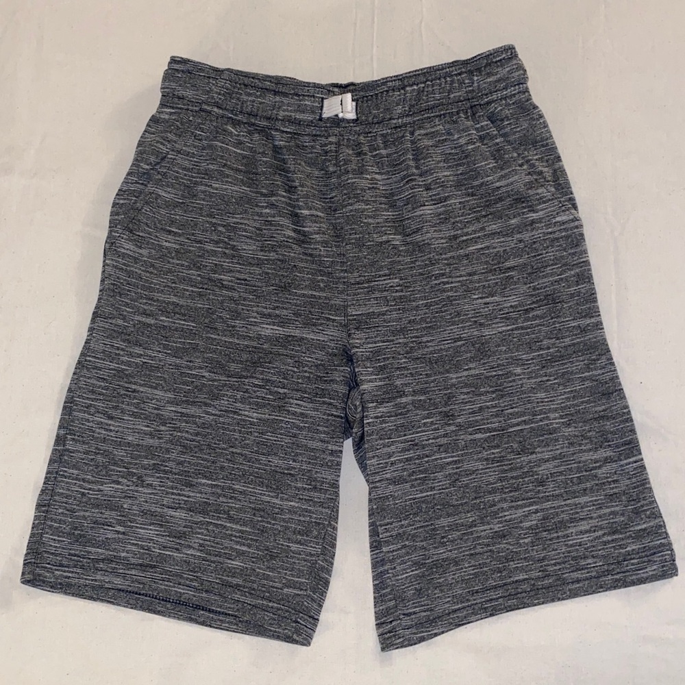 Carter’s Athletic Shorts - Set of 3 - Picture 5 of 16